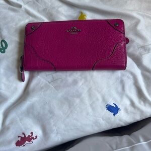 Coach Mickie accordion zip wallet